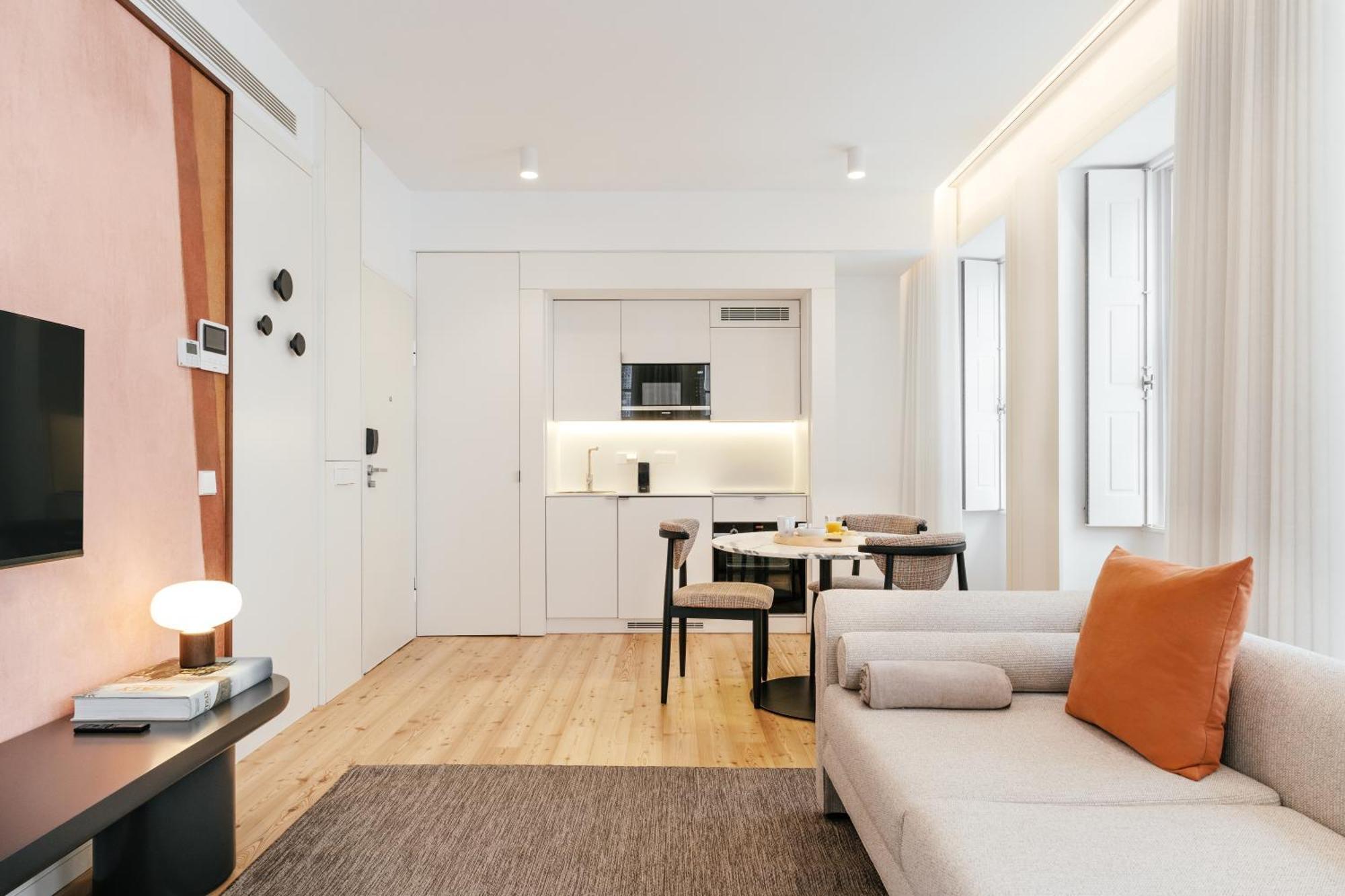 Feel Porto Clerigos Charm Flats Apartment Room photo